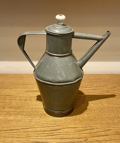 Ancien broc eau - ,