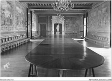 ABPP11-64-0975 - PAU - The Castle - Dining Room and 100 Neck Table