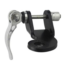 Attache universelle de