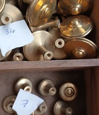 ANCIENNE POIGNÉE DE MEUBLE bouton Empire  en bronze  neuf de stock 