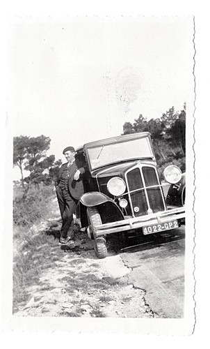 C214b renault monaquatre - c214b,