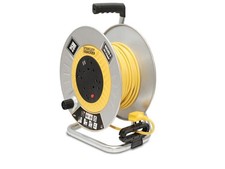 Stanley Ouvert Métal Tambour Câble Bobine 240V 13A 4-Socket + 2 USB 25m