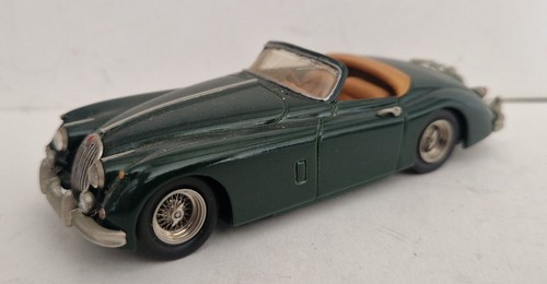 Amr kit monté jaguar - 1/43,