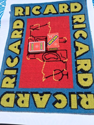 Ancien tapis jeu cartes - ancien,