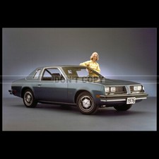 Photo A.013862 PONTIAC SUNBIRD COUPE (OPERA WINDOW) 1976