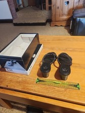 Chaussures Femme Neuves Pointure 37 - Ref Chss30