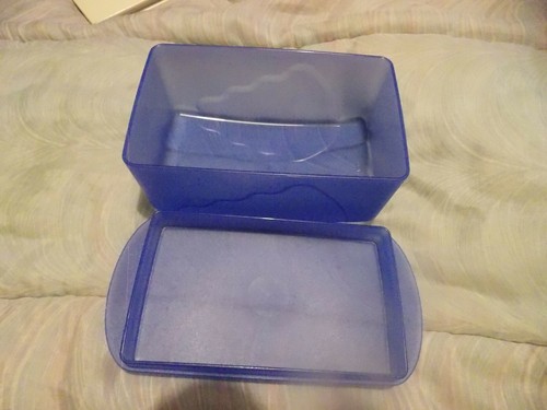 Tupperware beurrier - ,