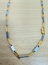 immense Chaîne Dinh Van En