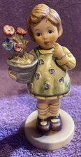 Goebel Hummel #463/0 Exclusive Edition 1992/93 “MY WISH IS SMALL” Figurine