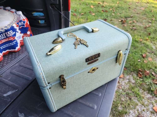 Hawaiian blue samsonite - hawaiian,