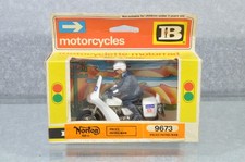 CC035 Britains "Deetail" #9673