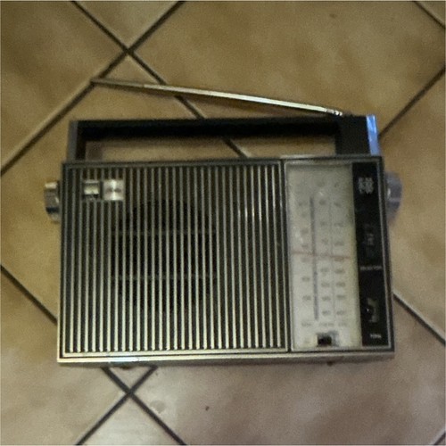 Poste radio transistors - radio,