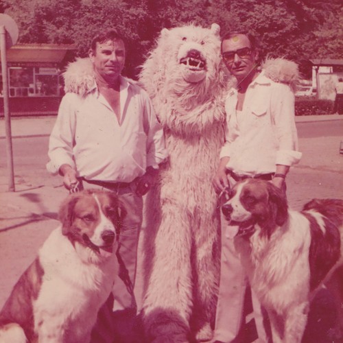 Déguisement homme avec chien