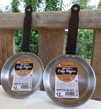 LOT DE 2 X POELE A BLINIS - ORIGINALE GARCIMA ( ESPAGNE ) - 12 CM - 100% NEUF