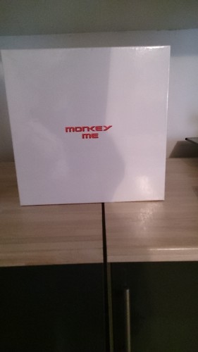 Monkey mylene farmer 2 - me,