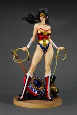 WONDER WOMAN NEW DC Figure