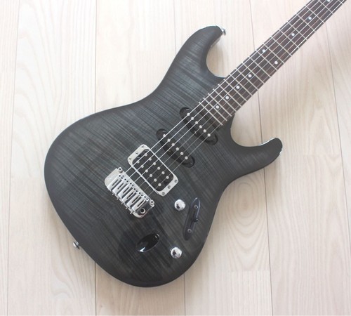 Guitare électrique ibanez - guitare,