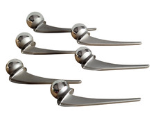 prothèses hanche (6) cabinet curiosité chirurgie orthopédique médical vintage