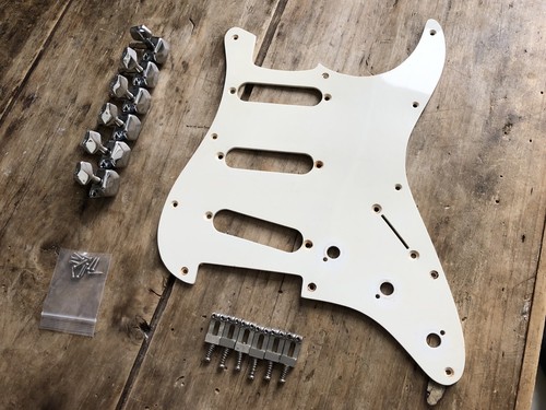 Pieces origine fender - pieces,