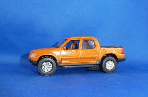 Maisto ford explorer sport - maisto,