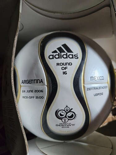 Ballon foot fifa - wrold, cup