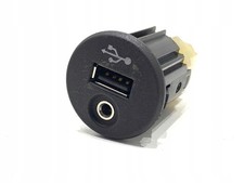 NISSAN JUKE F15 USB FEMELLE
