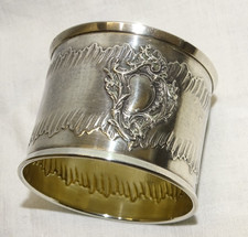 -ANCIEN ROND de SERVIETTE
