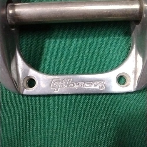 Gibson logo bigsby vibrato - gibson,