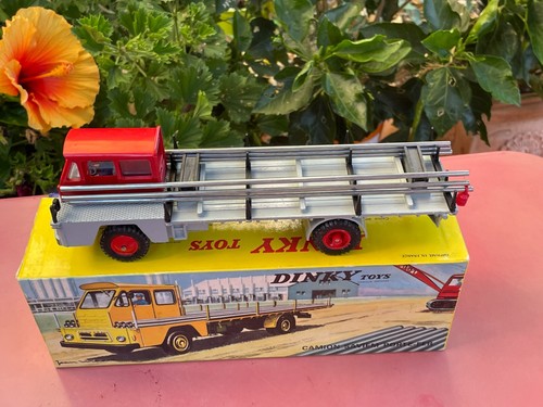 Dinky toys 885 camion saviem - dinky,