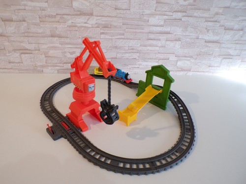 Circuit train thomas and - -,