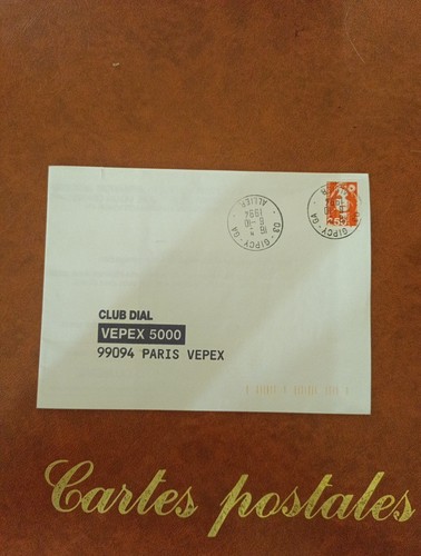 Timbre france 2807 faux - france,