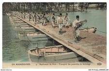 AOJP4-0200-MILITARIA - EN MANOEUVRES - repliement du pont des poutrelles de gu