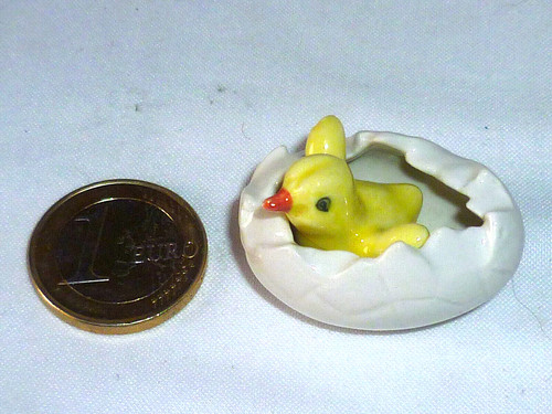 Amusante miniature faience - en,
