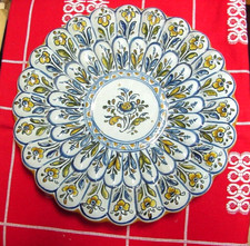 PLAT CERAMIQUE A SUSPENDRE