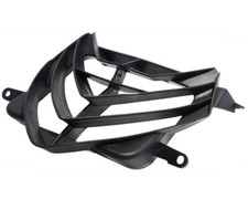 Coupez la grille pour Peugeot