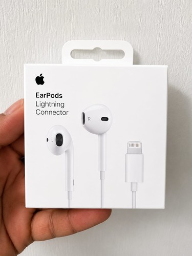 Apple earpods with lightning - with,
