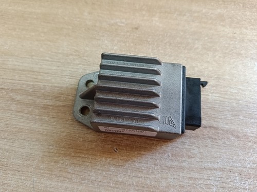 Regulateur tension - de,
