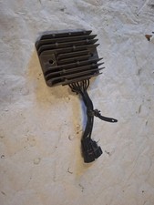 REGULATEUR SUZUKI 800 INTRUDER