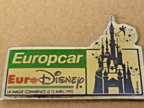 Pin pins badge eurodisney - pin's, badge.
