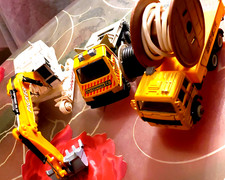 3 Véhicules miniatures 