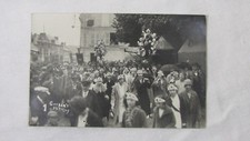 CPA PHOTO VIC SUR AISNE TIR A L ARC BOUQUET PROVINCIAL 1931 REINES VASE DEFILE