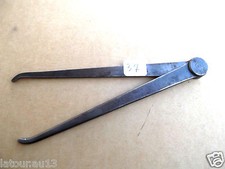 (n°37) OUTIL ANCIEN, compas