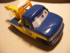 Mattel Disney Pixar Car CARS 2 Die Cast Metal 1/55 Piston Cup Race Tow TOM