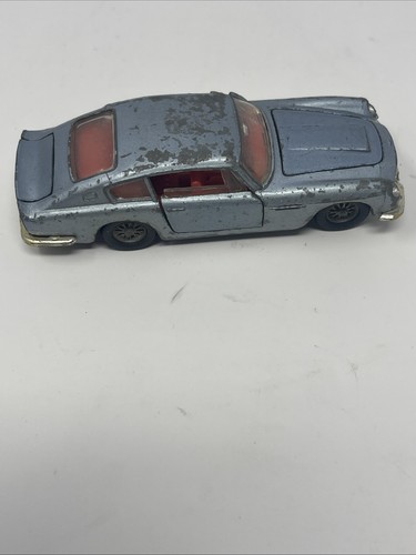 Dinky toys aston - toys,