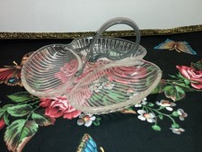 Élégante Coupe de Service