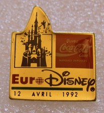 pin's DISNEY 12 AVRIL 1992