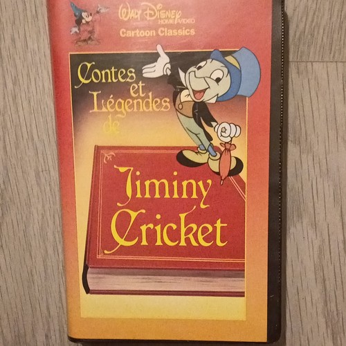 Walt disney home video - disney, vhs