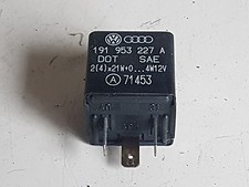 Relais clignotant pour Vw polo essence 3 portes de 1990