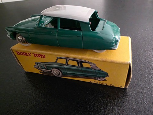 Dinky toys atlas - dinky,
