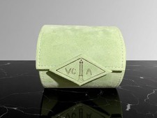 Bracelet de voyage Van Cleef & Arpels boîtier de montre pochette en daim vide